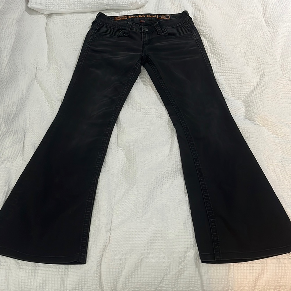 Black Rock Revival low-cut, perfect flare jeans